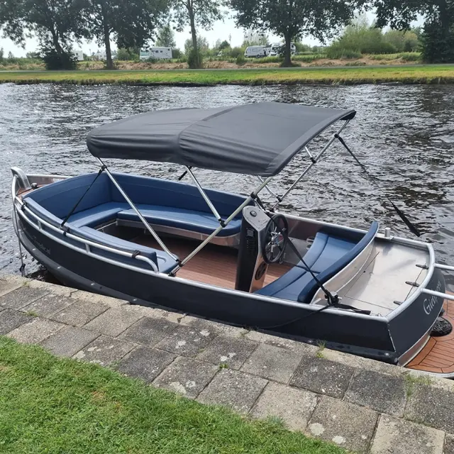 Sloep Giethoorn Sunroof