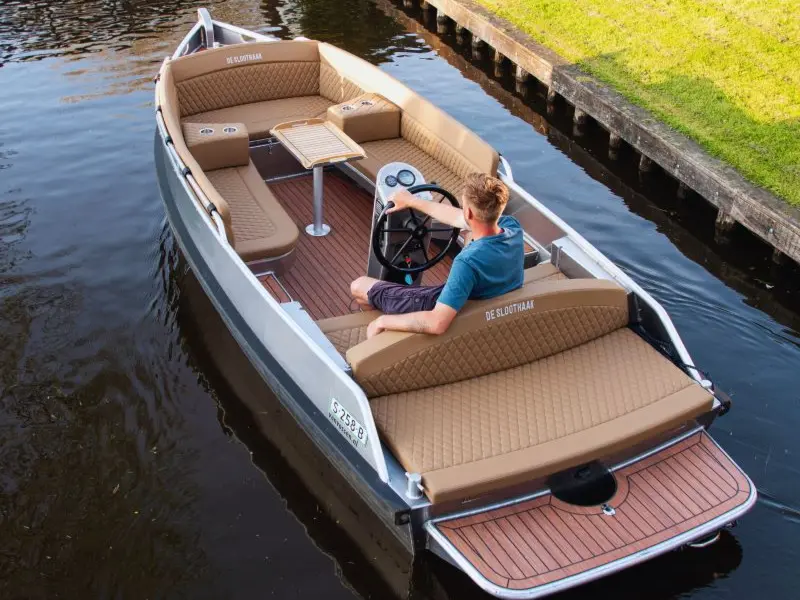 Sloep Giethoorn Lounge